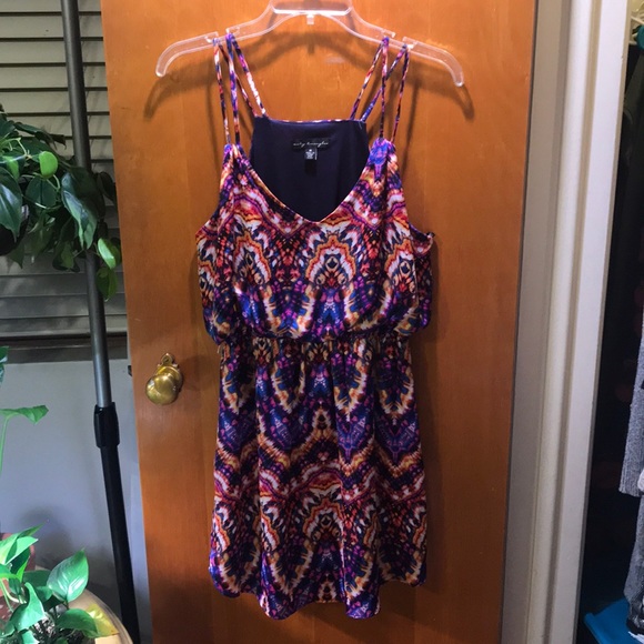 Abstract Patterned Dress - Picture 2 of 4